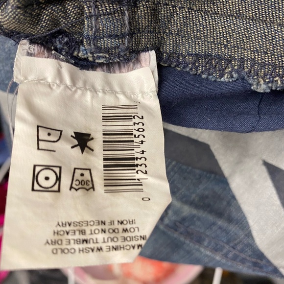 7 For All Mankind Maternity Jeans A Pea in the Pod - Picture 7 of 7